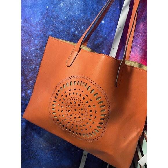 Neiman Marcus Boho Western Orange Tote Bag Laser Cut Medallion Handbag - Picture 5 of 15